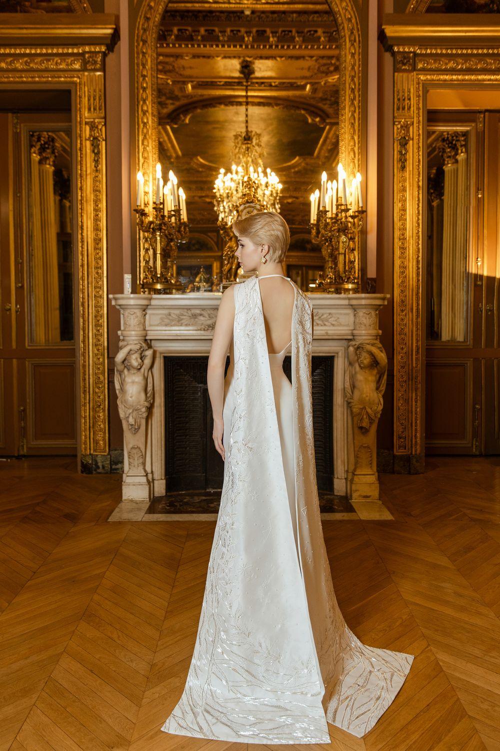 Long Back Flap Chest Cut-Out Dress