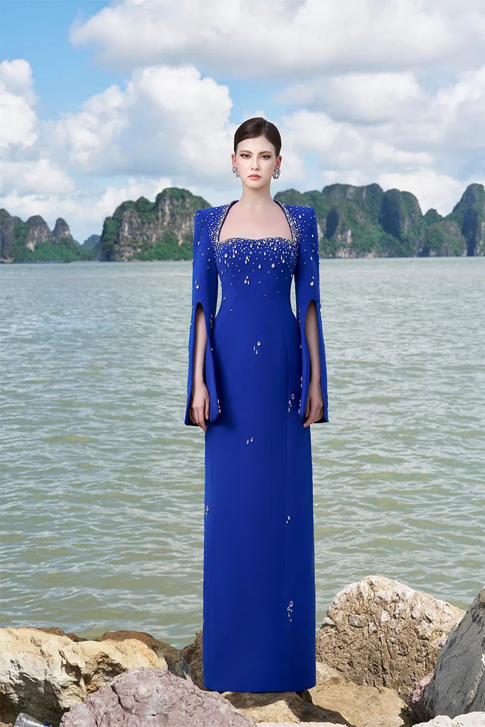 Anne Queen Crystal Embellishment Neckline Dress