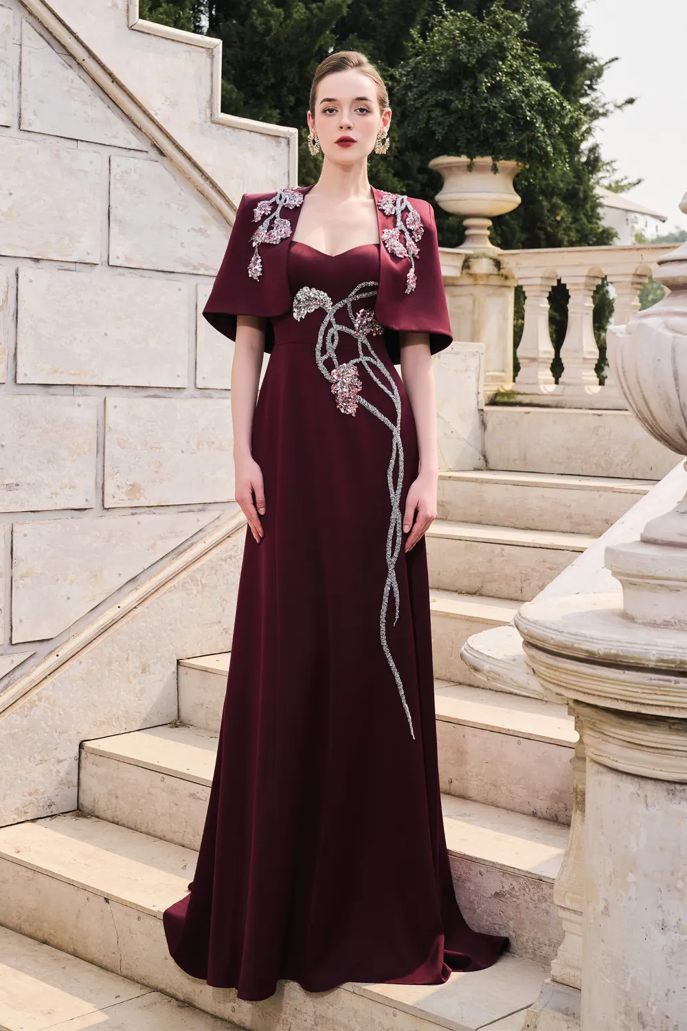 Short Cape Strappy Semi-Heart Dress Set