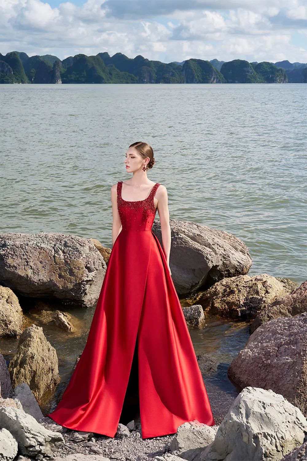 Strappy Square Neck Flared A-line Dress TRACY COUTURE Strappy Square Neck Flared A-line Dress TRACY COUTURE