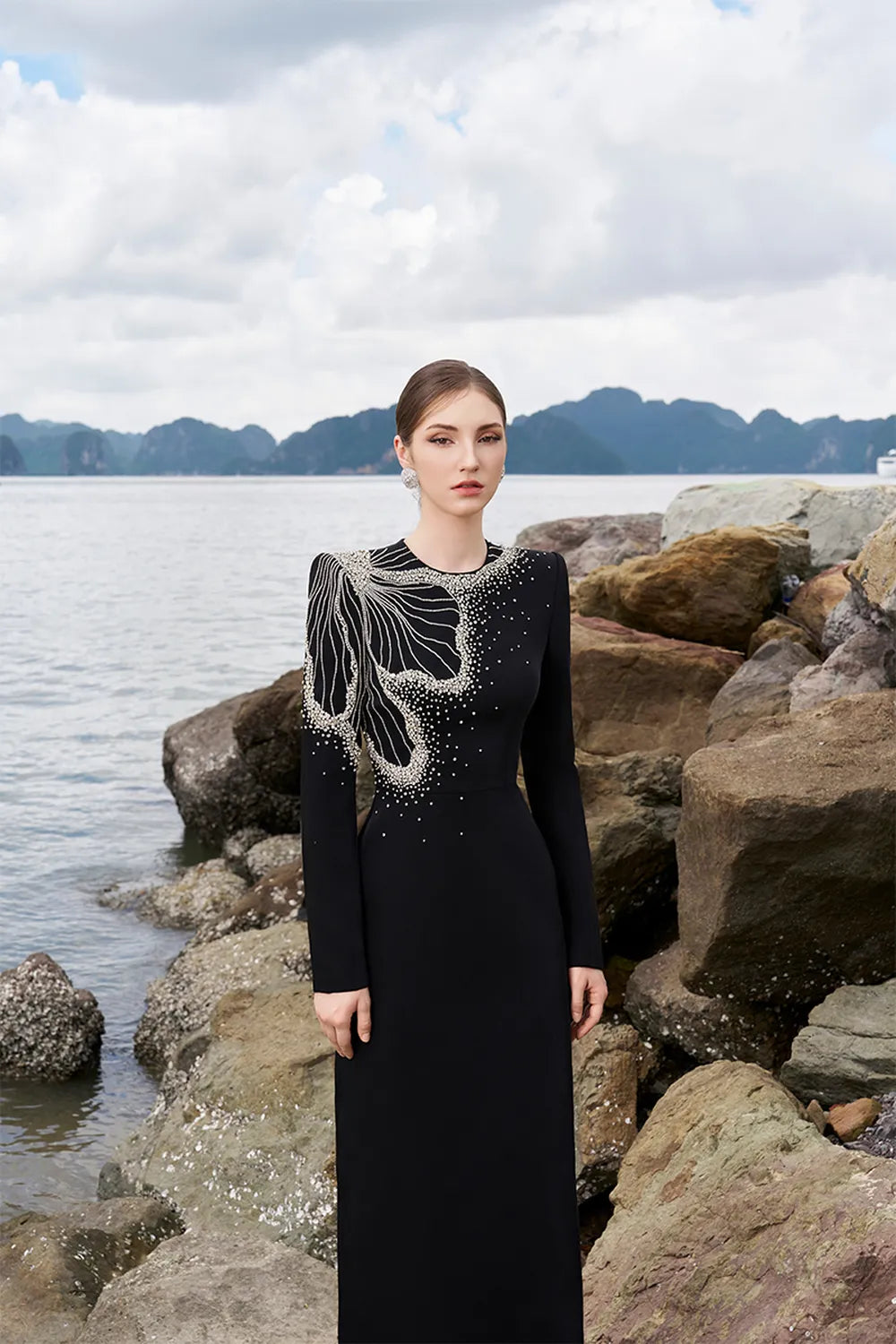 One Side Floral Crystal Embellishment Long Sleeves Dress