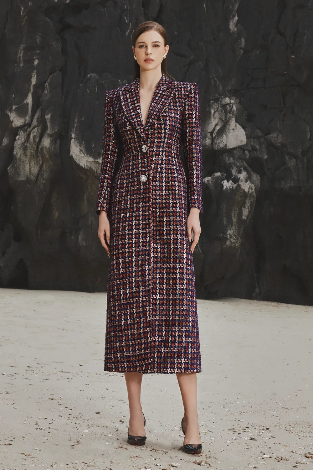 Single Breasted Manteau With Two Buttons - TRACY COUTURE