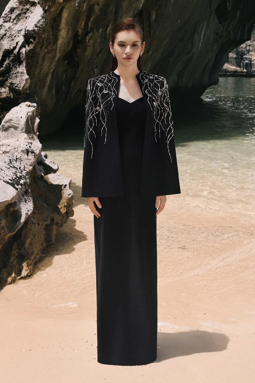 Wavy Crystal Embellished Cape And Semi Heart Chest Dress Set