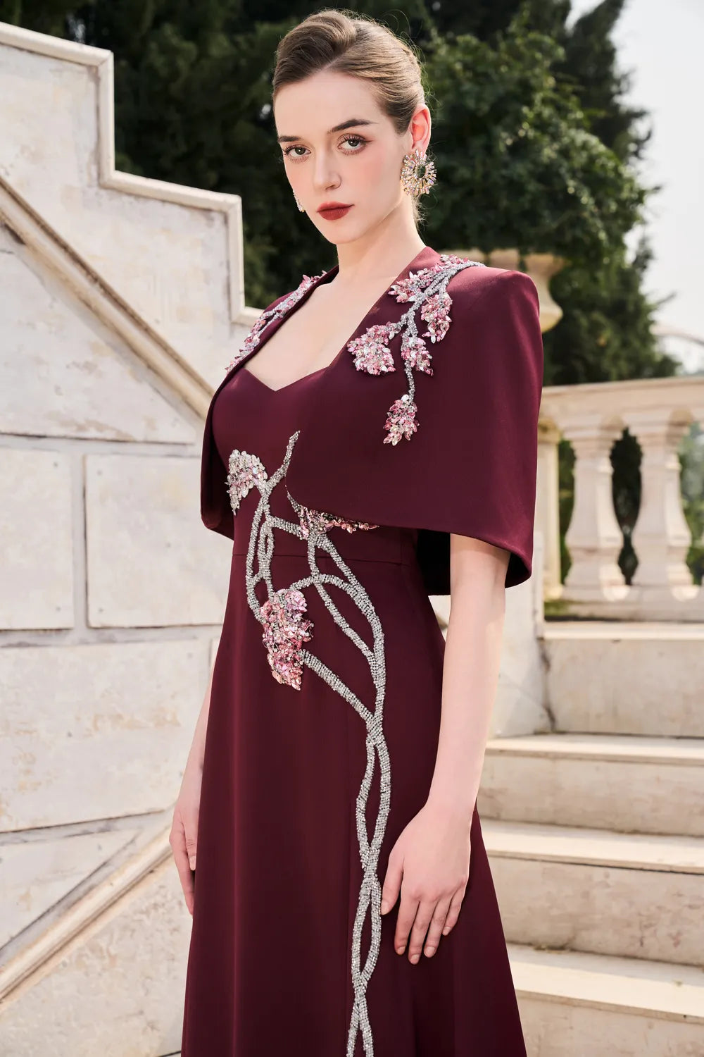 Short Cape Strappy Semi-Heart Dress Set