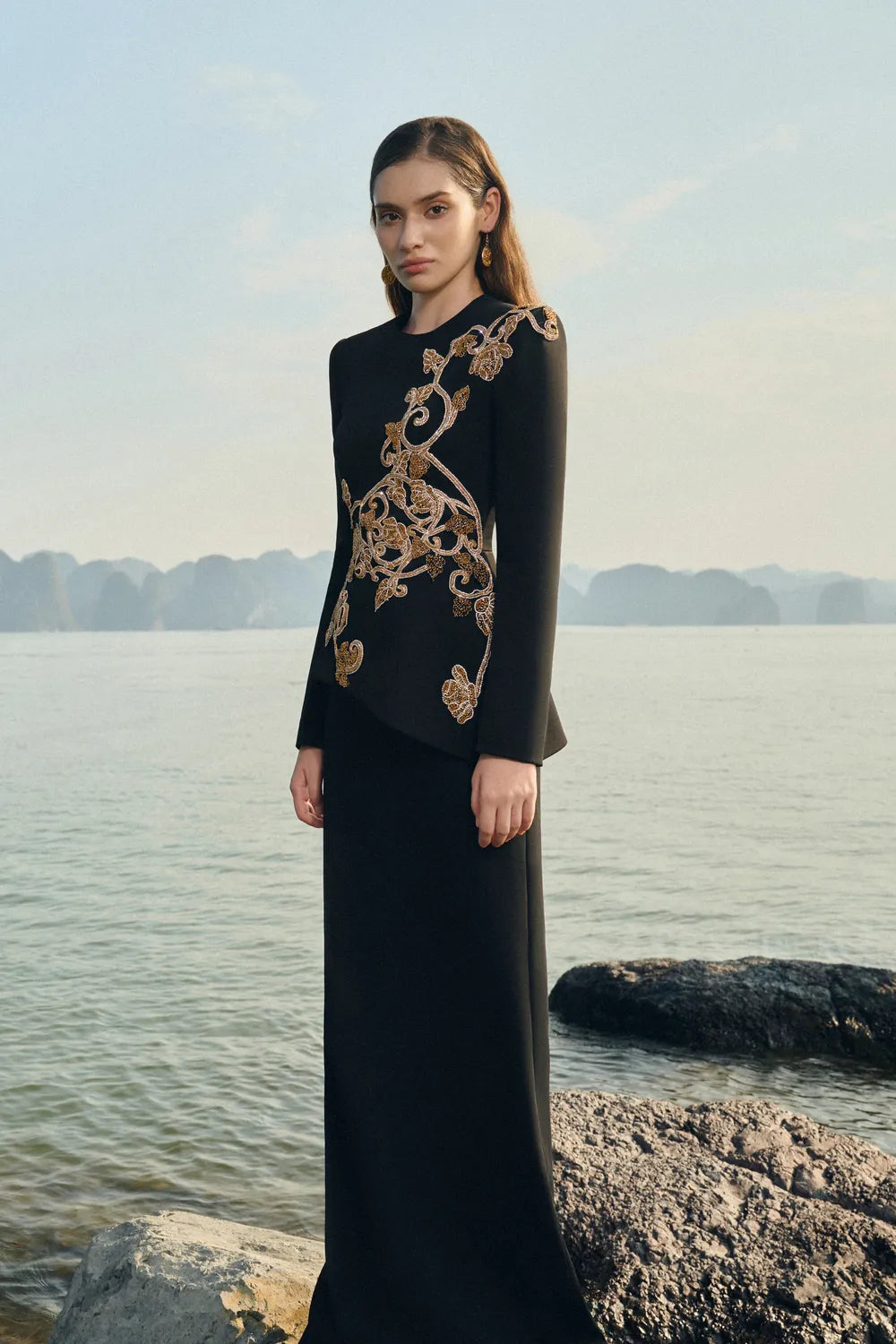 Long Sleeves Round Neck Straight Dress