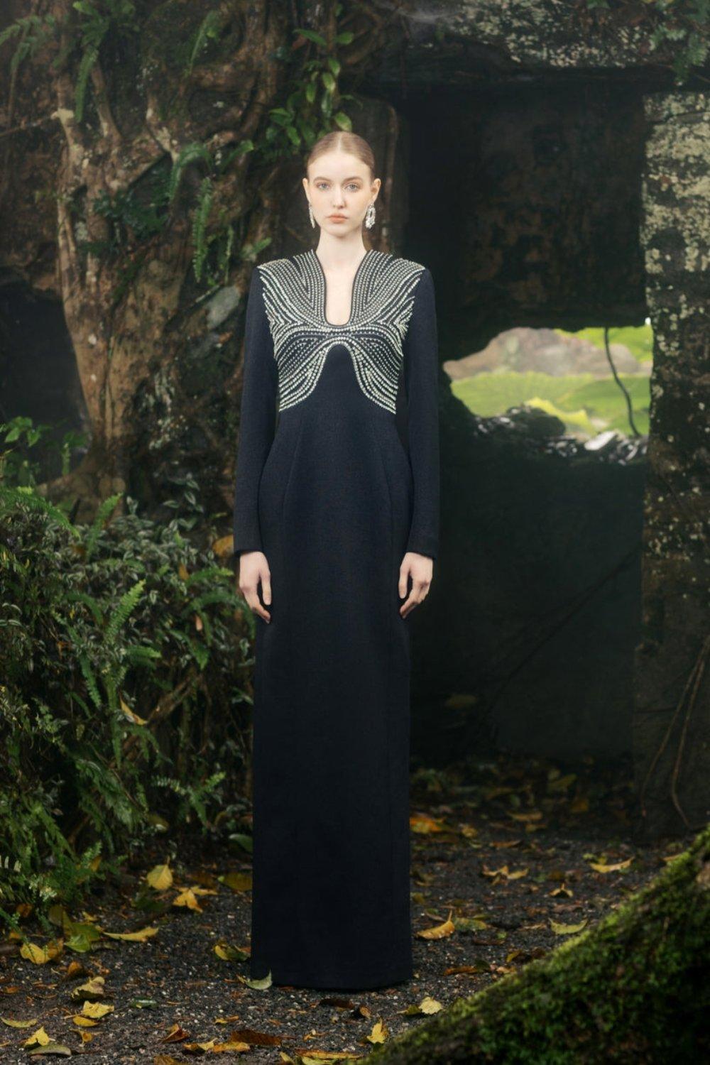 Stylized Curved Neck Straight Dress