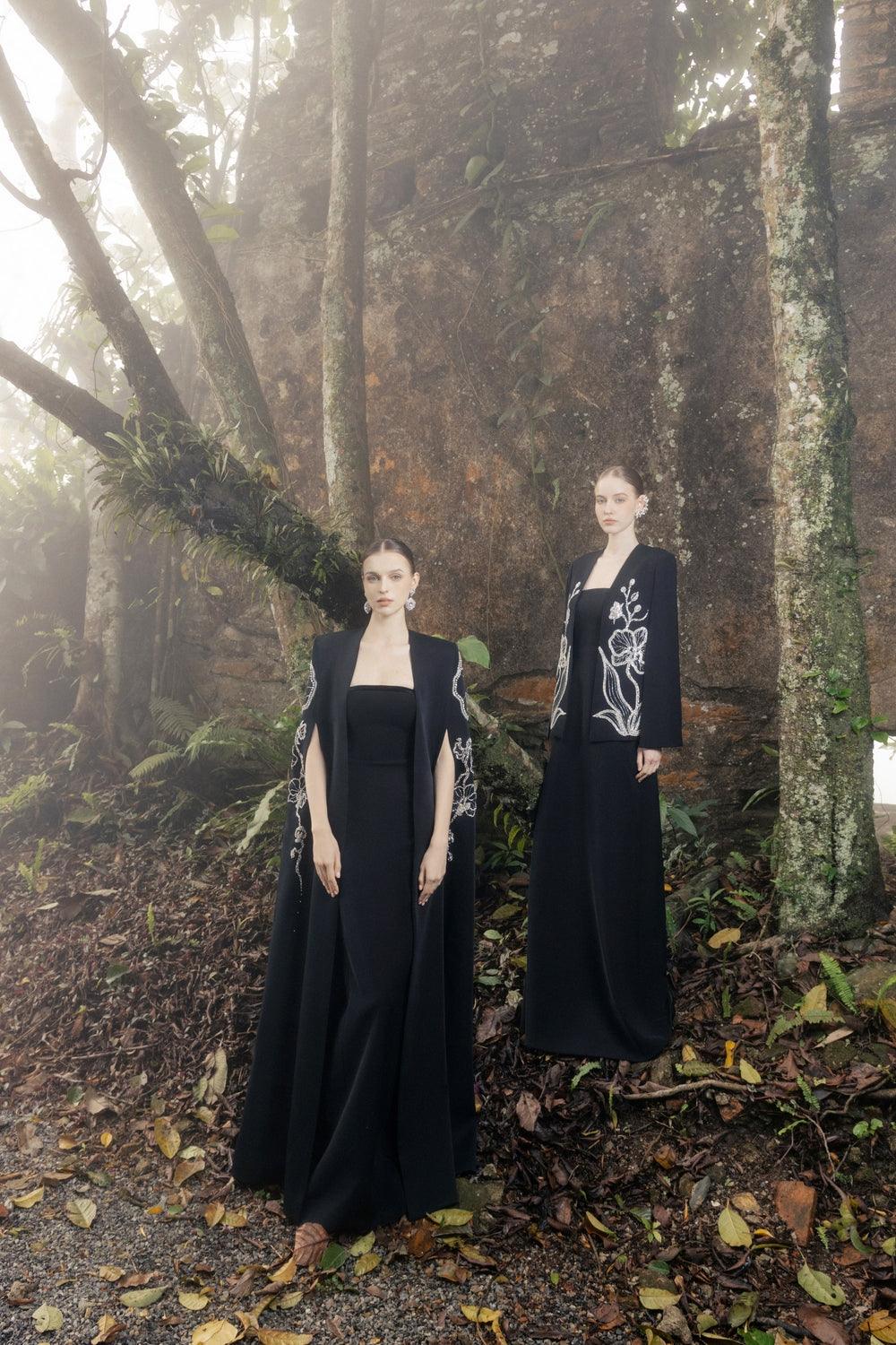 Stylized Sleeve Slit Long Cape With Straight Strapless Basic Dress Set