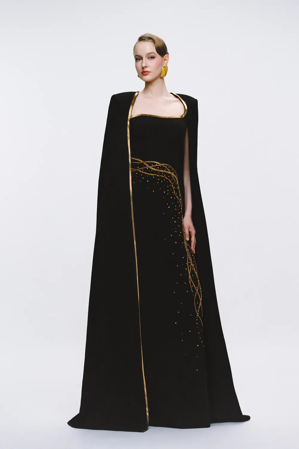Wavy Neckline Shining Bead Line Cape Dress