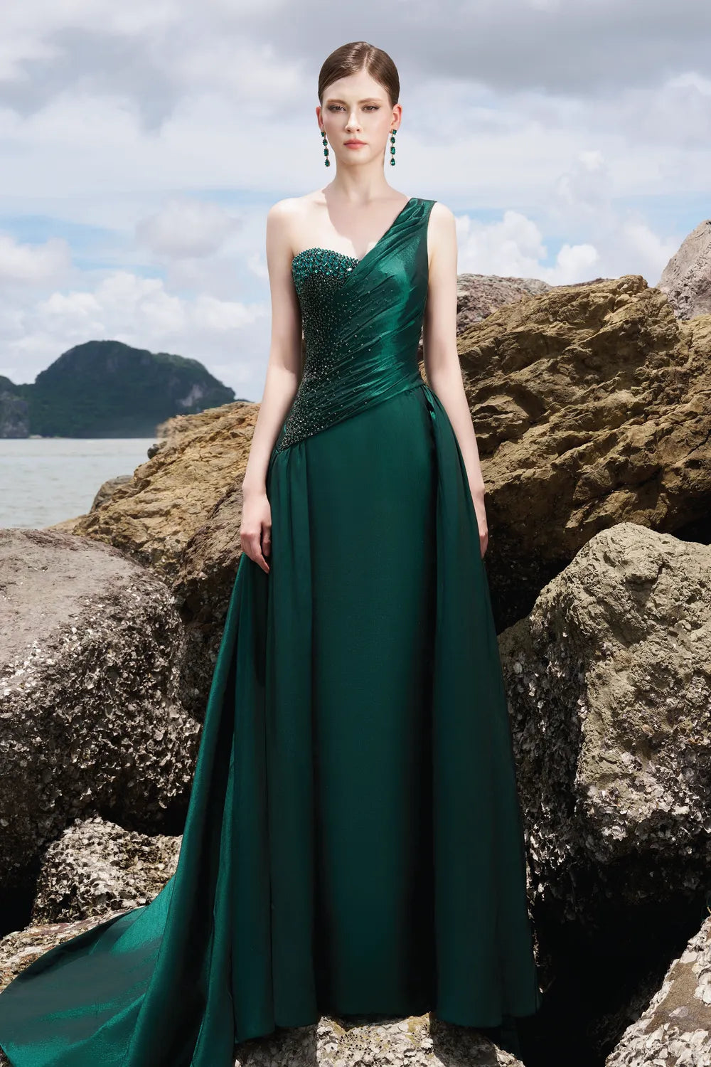 One Side Crystal Embellishment One Shoulder Dress