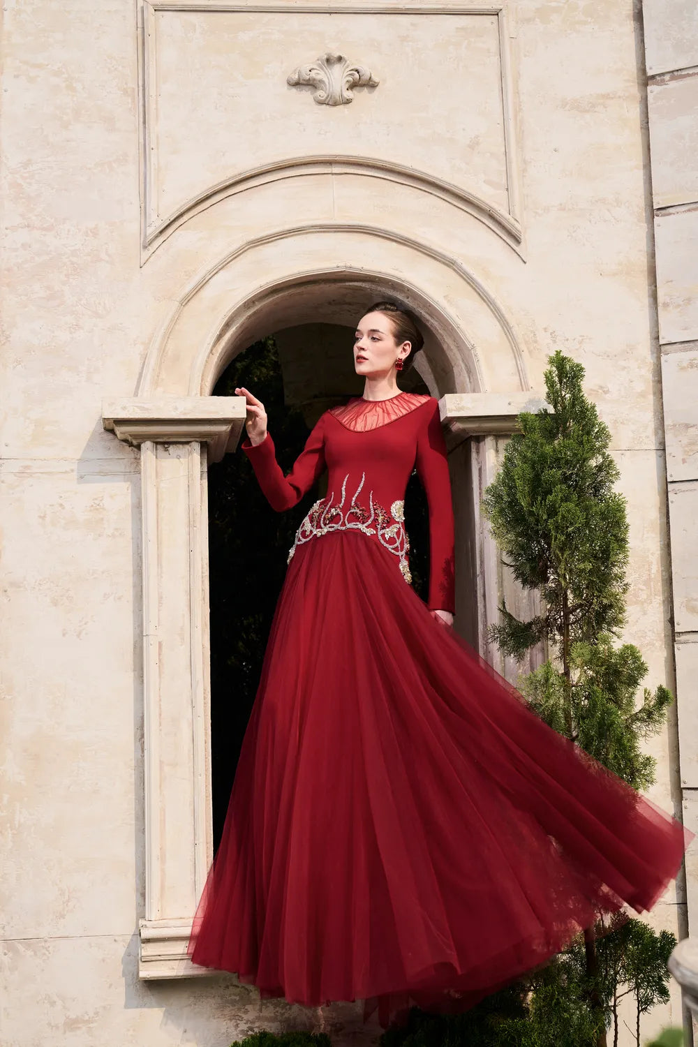 Gathered See-Through Shoulder Curved Crystal Hemline Dress