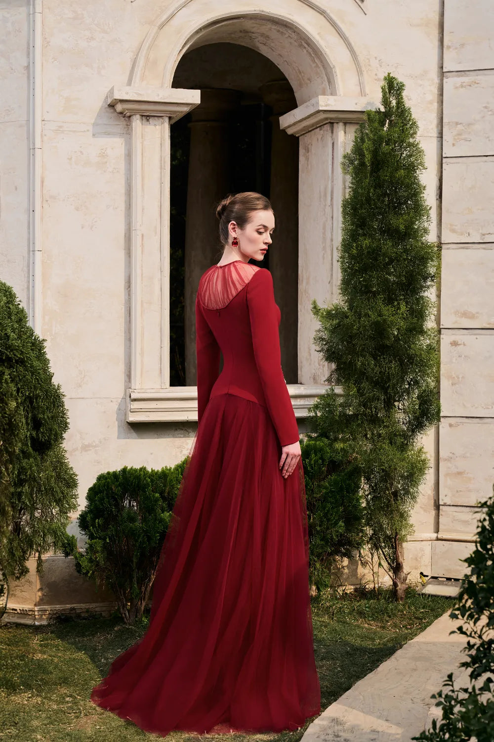 Gathered See-Through Shoulder Curved Crystal Hemline Dress