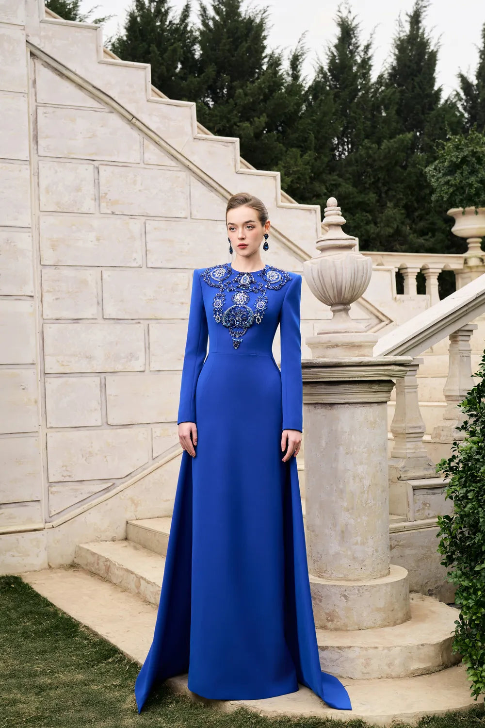 3D Crystal-Embellished Long Back Flap