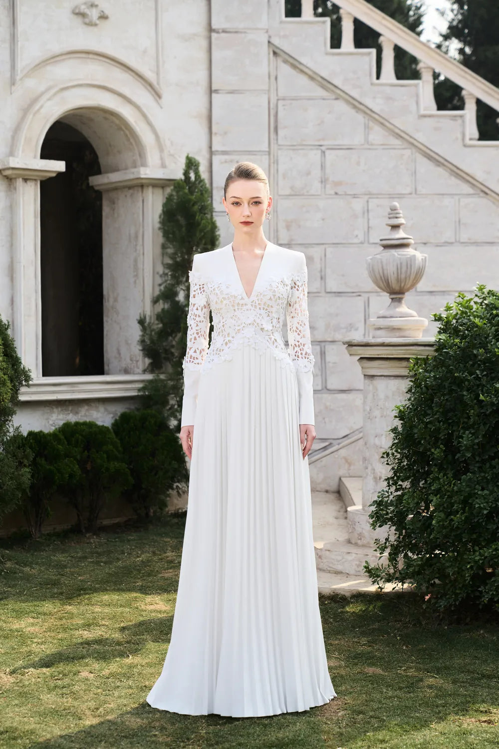 Long Sleeve Deep V-Neck Floral Pleated Dress