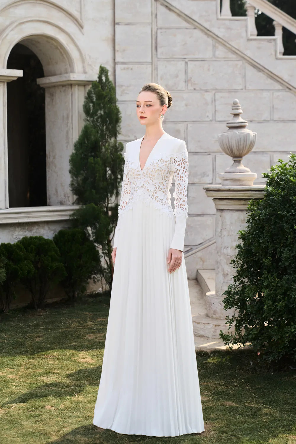 Long Sleeve Deep V-Neck Floral Pleated Dress