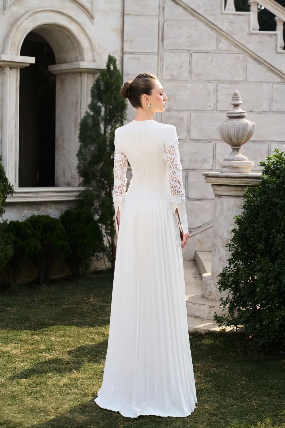 Long Sleeve Deep V-Neck Floral Pleated Dress