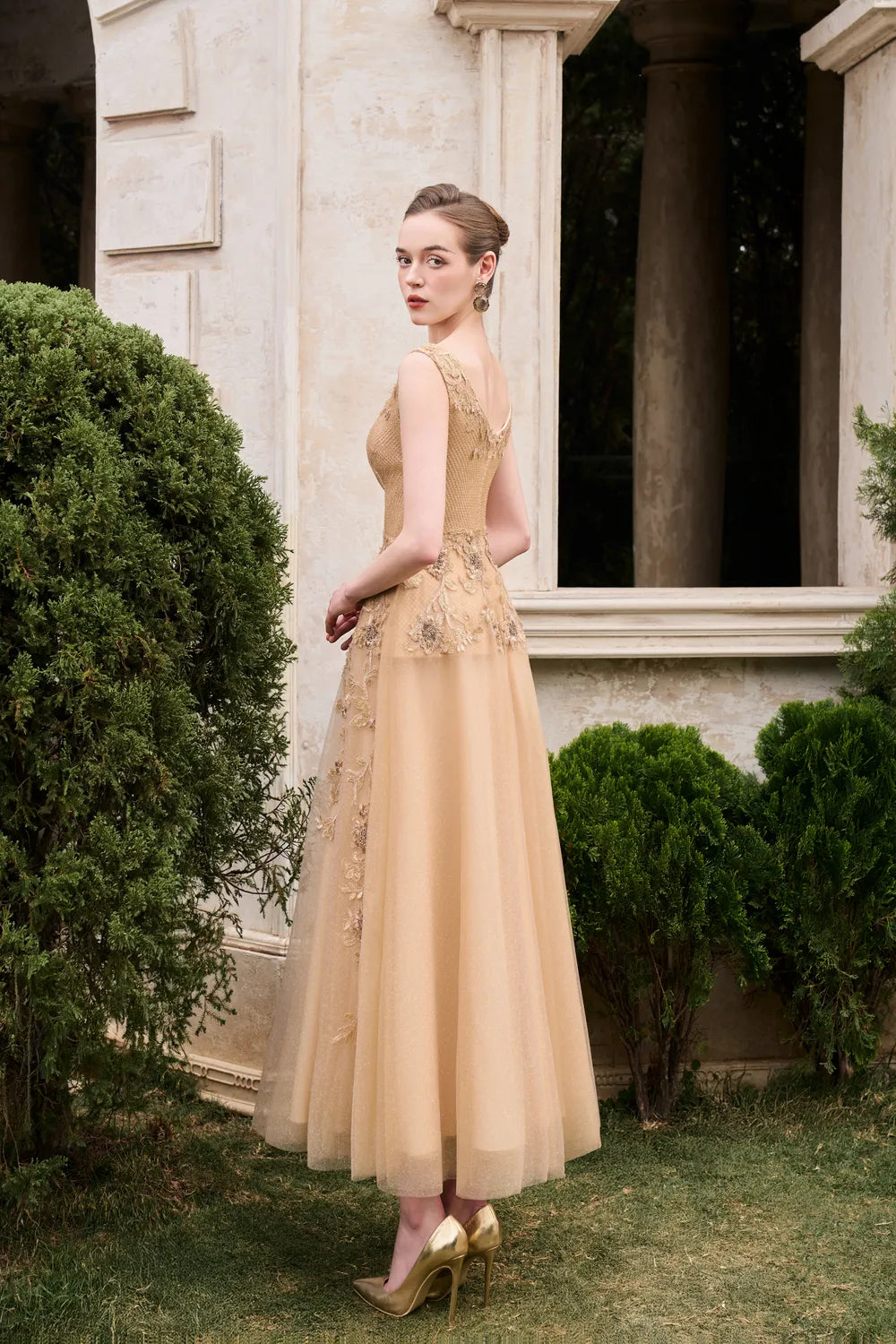 Sleeveless Boat Neck Draped A-Line Dress