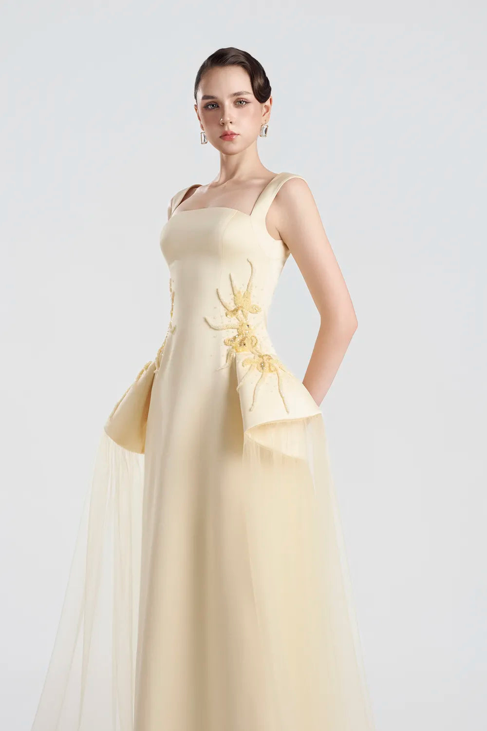 Layers Puffy Hip See-Through Long Flap Dress