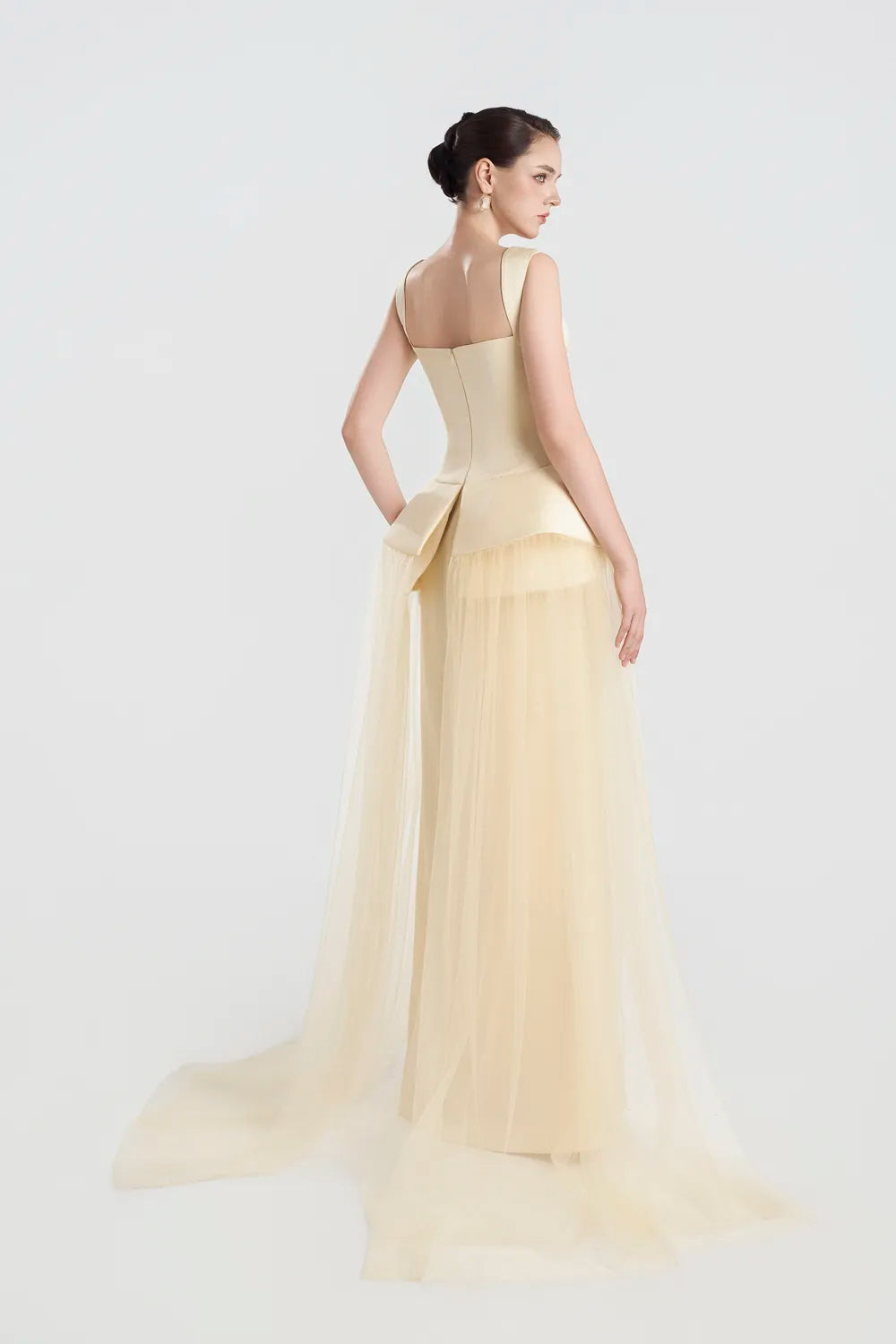 Layers Puffy Hip See-Through Long Flap Dress