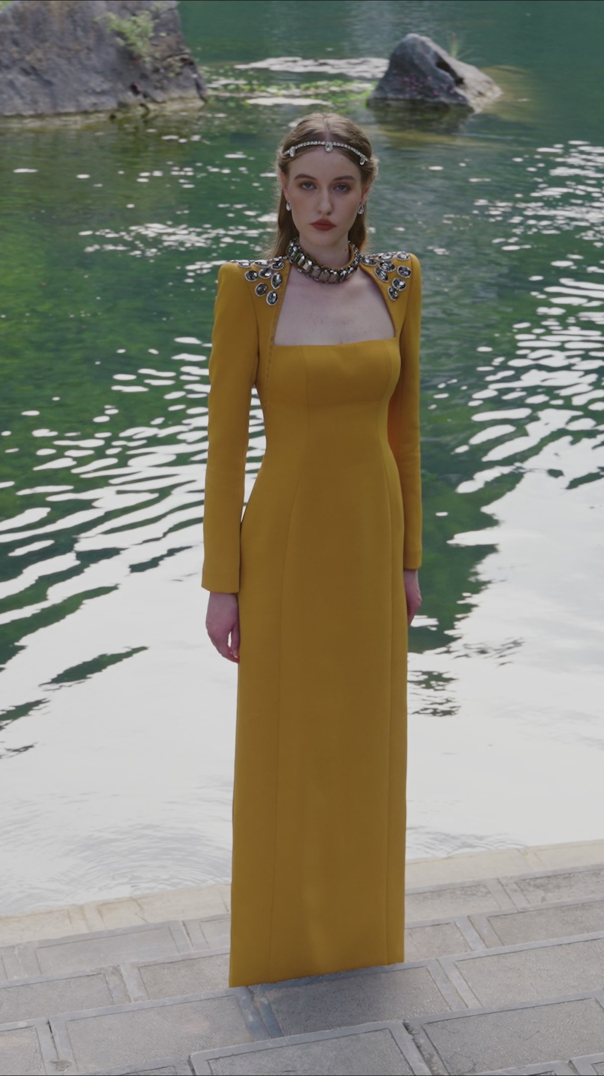 Choker Shoulder Stone Embellished Dress