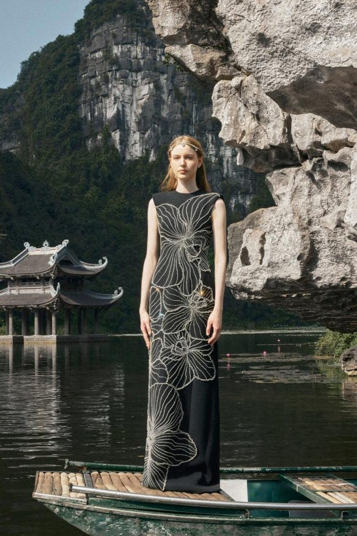 Sleeveless Orchid Crystal Patterned Dress - TRACY COUTURE