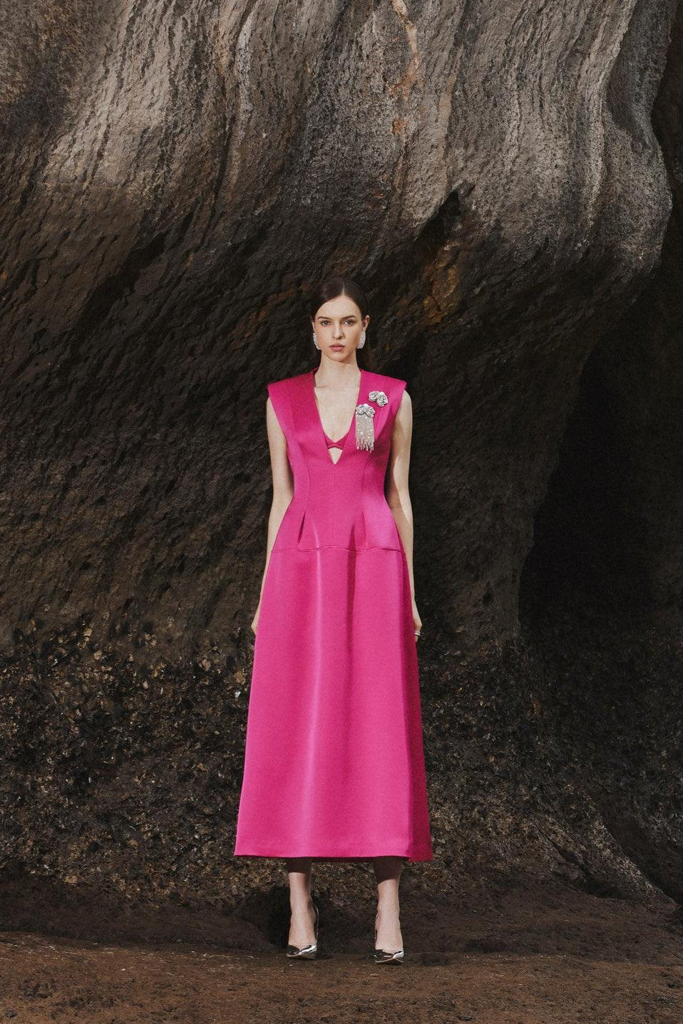 Sleeveless V-Neck Coat Midi Dress - TRACY COUTURE