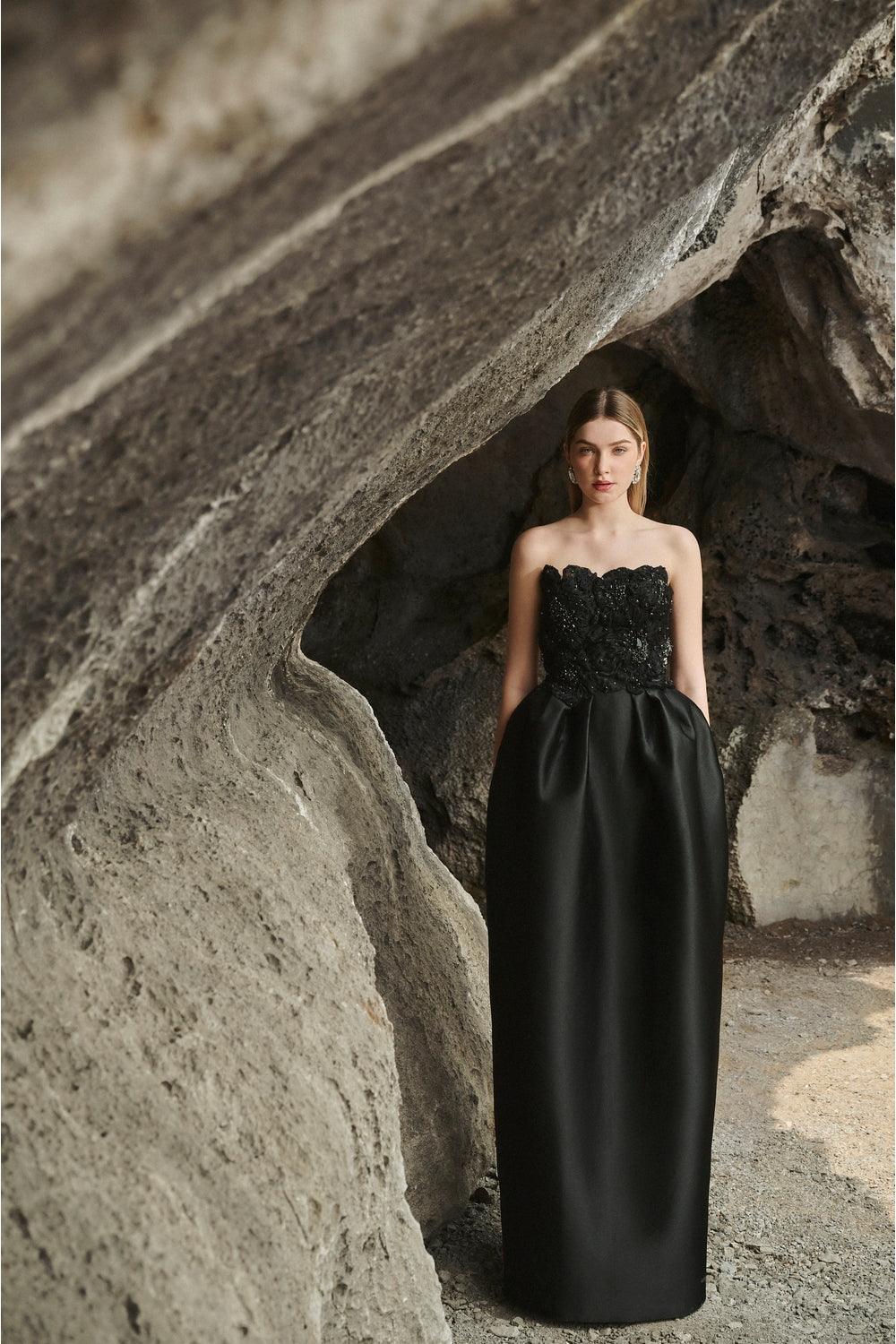 Strapless Dress With Embroidery Pattern