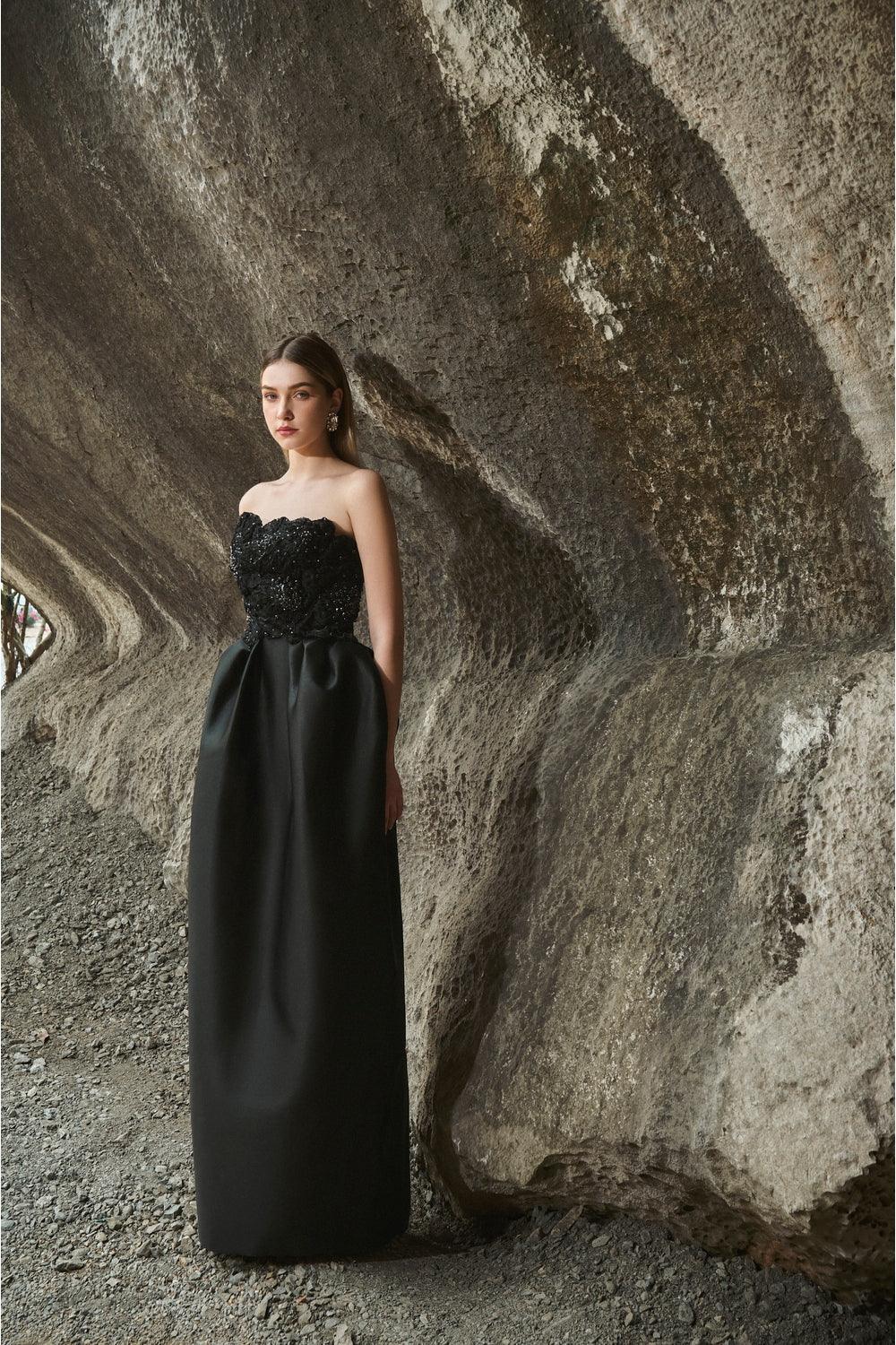 Strapless Dress With Embroidery Pattern